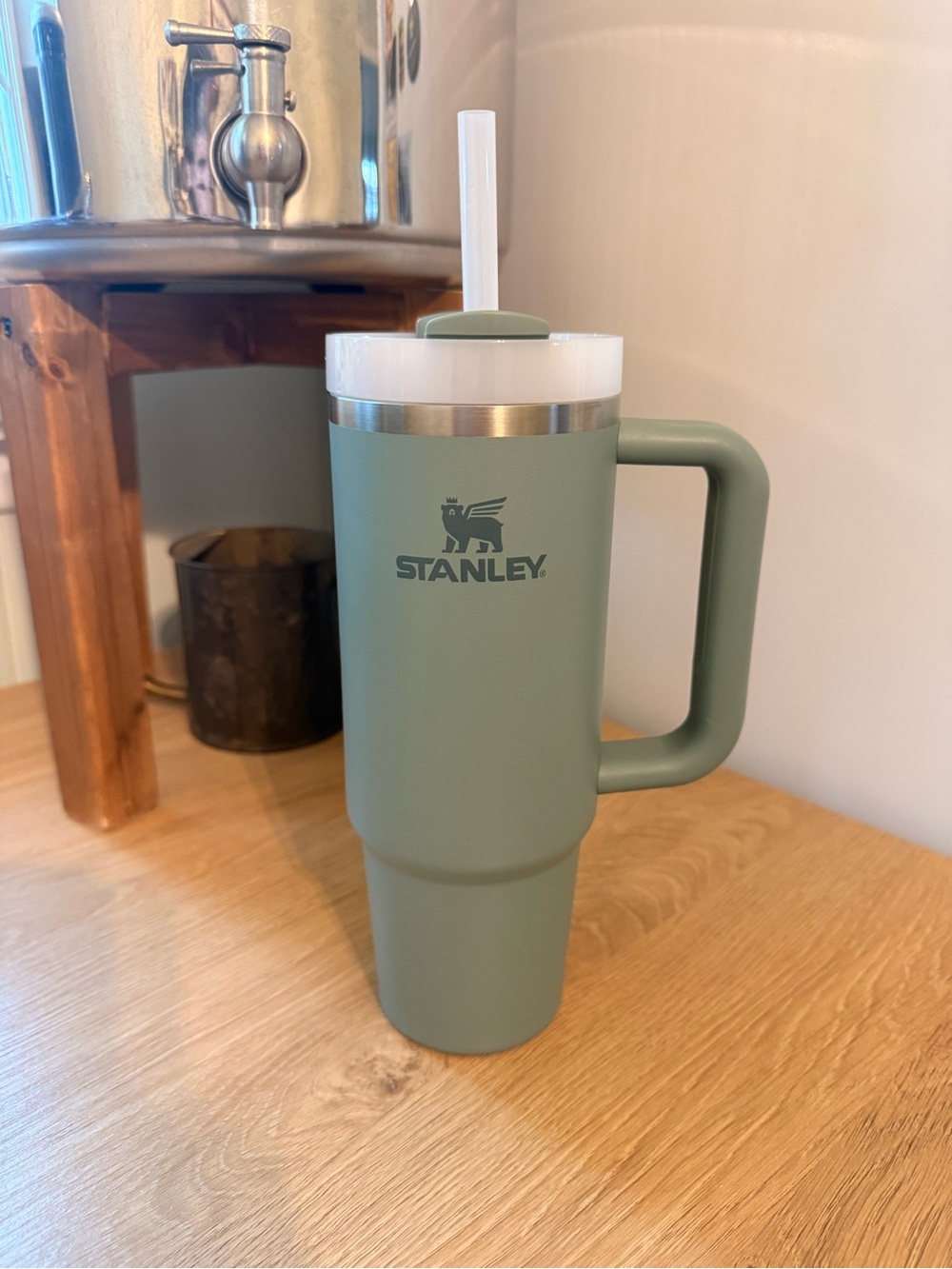 Stanley Quencher H2.0 Stainless Steel Water Bottle ~Shale Green~